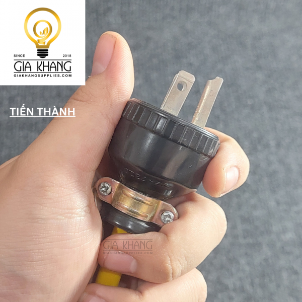 tổng quan phích cắm 3 chấu kiểu nhật